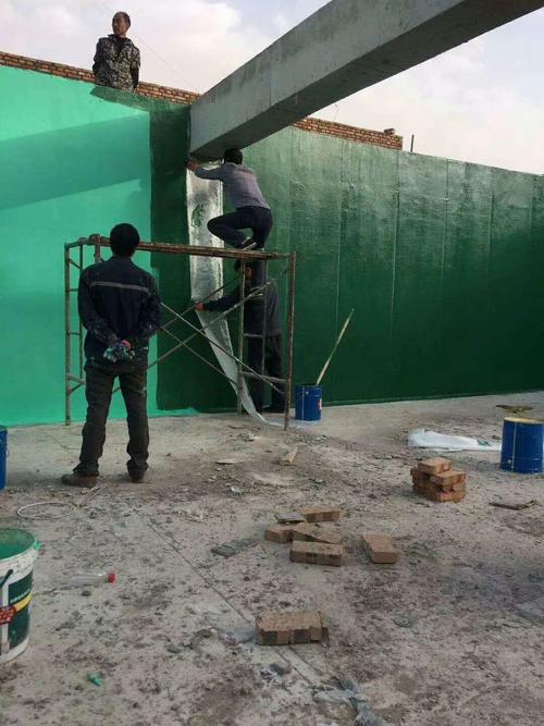 丽江针对老旧车间地面普遍存在的起砂、裂缝问题